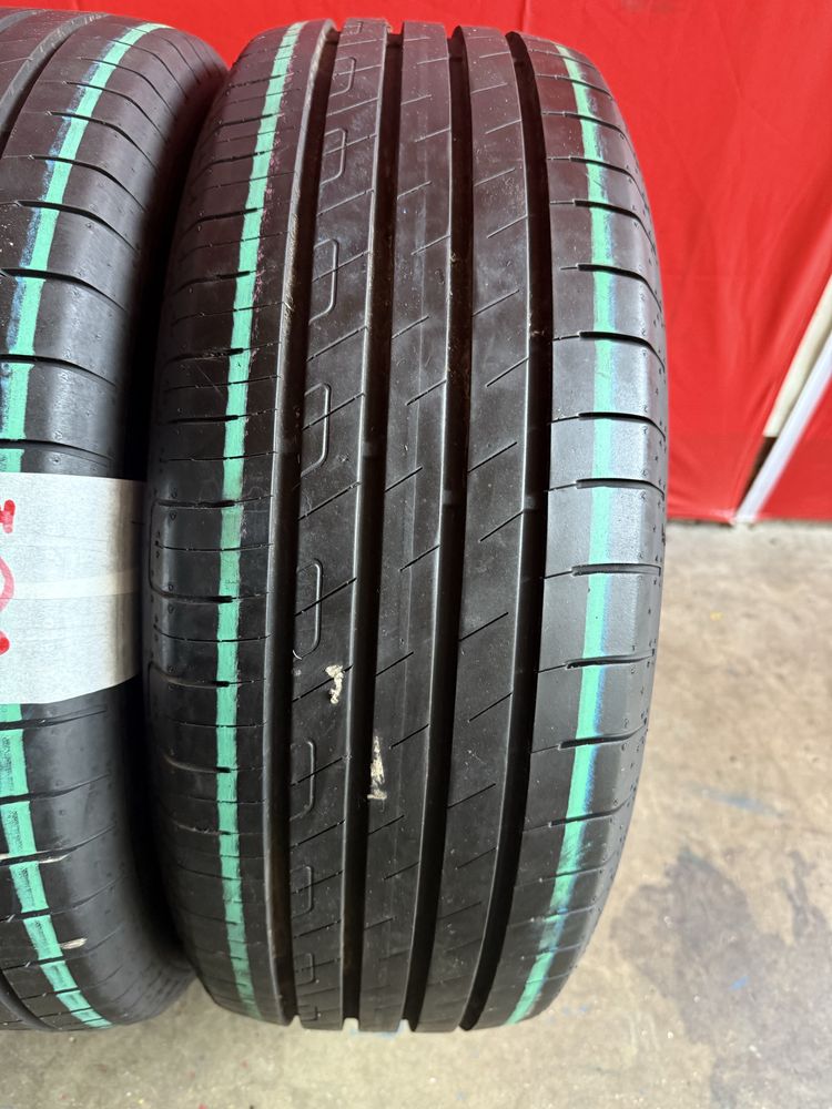 Pneus 215/55/18 Hankook + Goodiyear Impecaveis