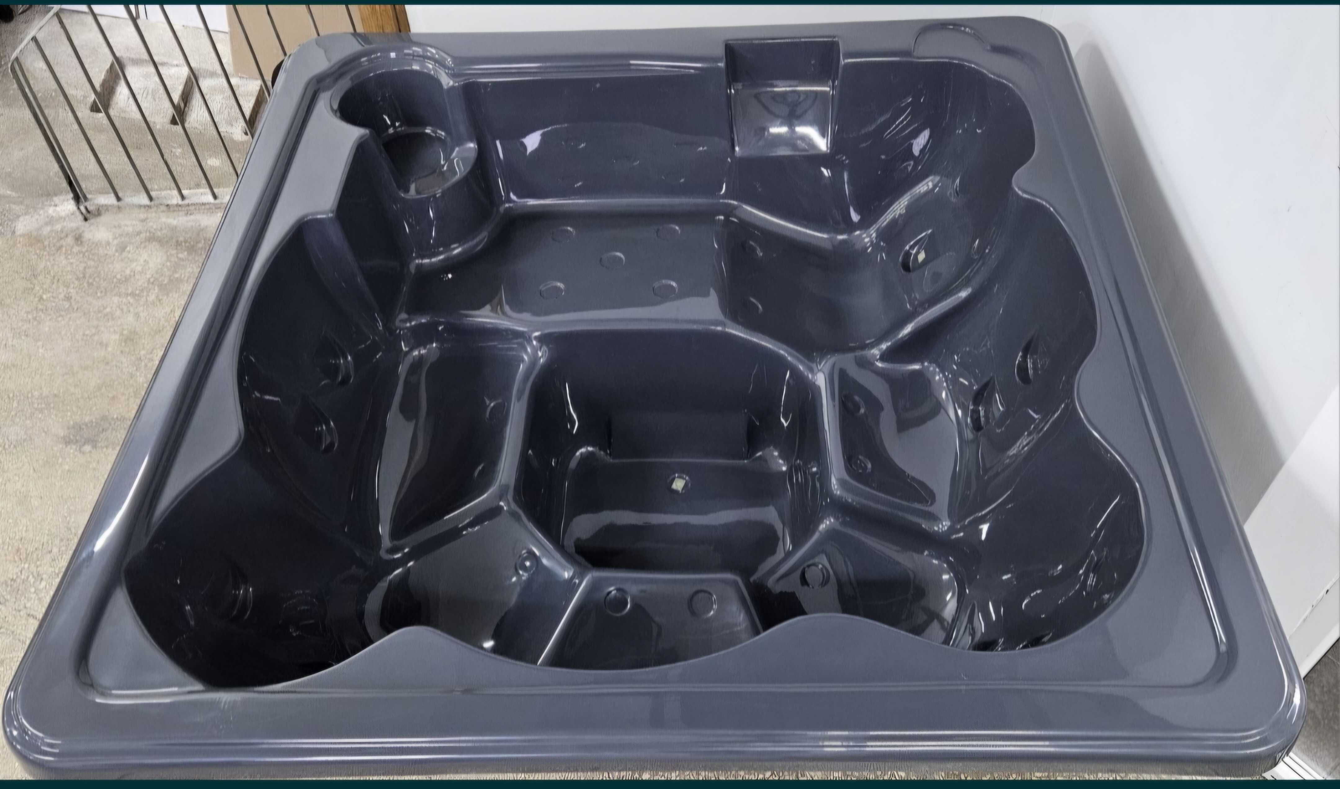 Jacuzzi Kwadratowe Niecka Kwadrat Wkład do balii kwadratowej PRODUCENT