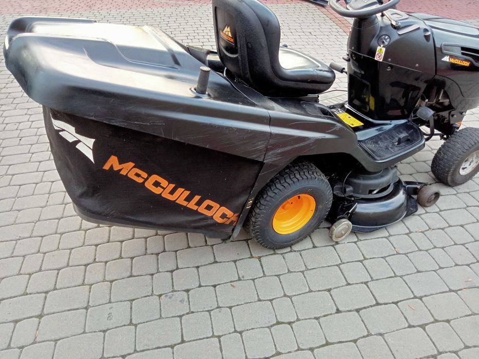 Traktorek kosiarka Mcculoch 22hp V2 Briggs z pługiem