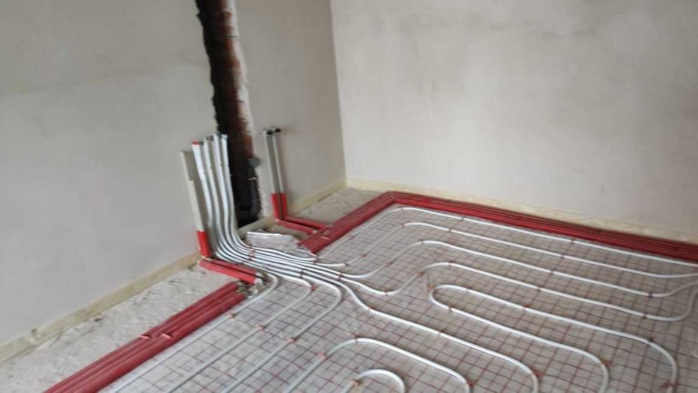 Продаж 1-кімнатної зданої квартири біля парку (сирець з наповненням)