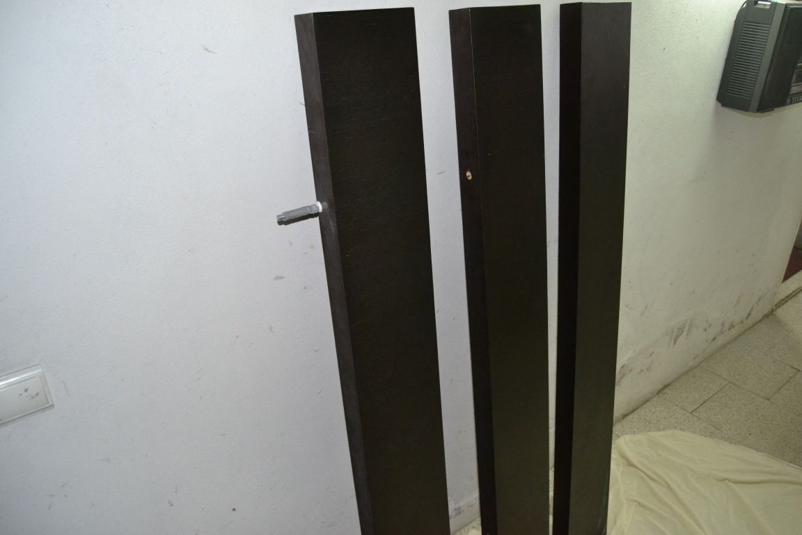Estantes de sala