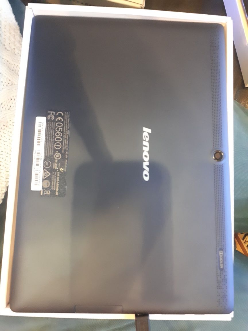 tablet lenovo tab 2 a10-70 IPS 16gb 2gb tam 10'