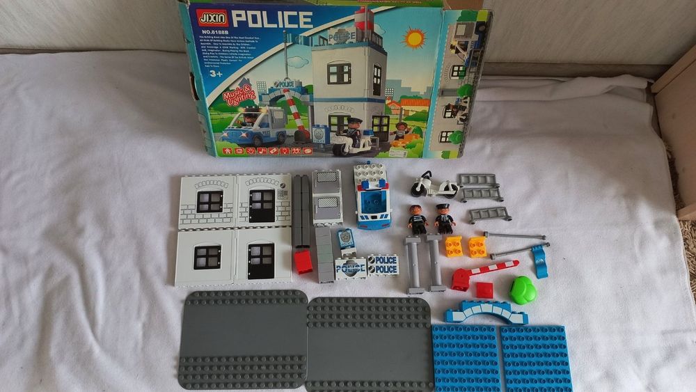 Конструктор Лего Lego дупло JIXIN Поліція