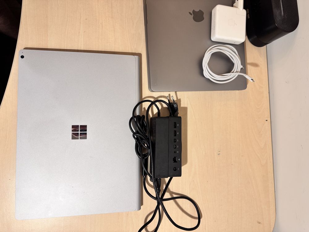 Сенсорний ноутбук-трансформер Surface Book 2 15”, IPS I7-8650/16GB/512