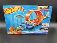 Hot Wheels Action  tor wyścigowy mistrz pętli  + model