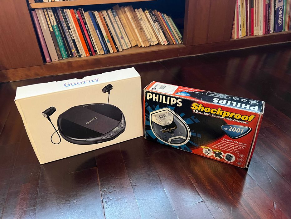 LEITOR DE CD PORTÁTIL PHILIPS e GUERAY  (novos, na caixa)