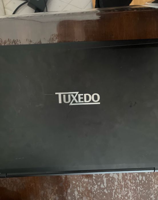 DESKTOP-TRTN164 ноудбук