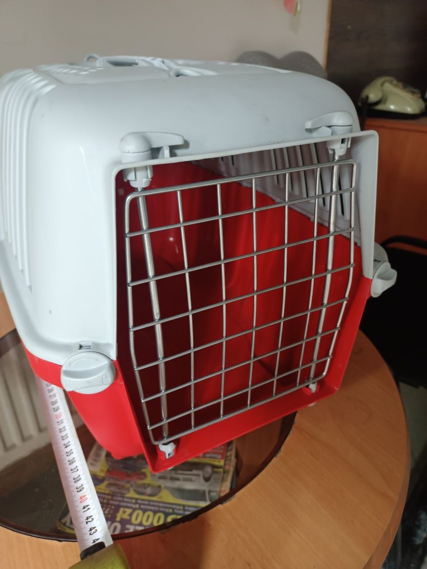 Klatka transportowa , kotek, mały piesek , krolik