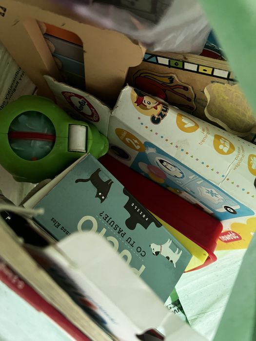 Pucio i inne ksiazki:ukladani/ zabawki