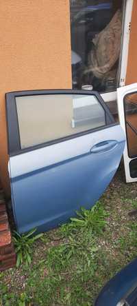 Drzwi tylne lewe Ford Fiesta MK7 2009