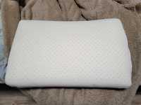 Подушка, натуральный латекс из Тайланда. 38 на 58 см. Мягкая.