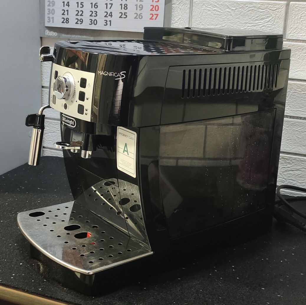 DeLonghi Magnifica S Кавомашина