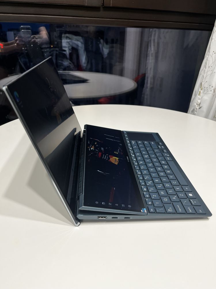 Laptop ASUS Zenbook Duo 14 UX482EA