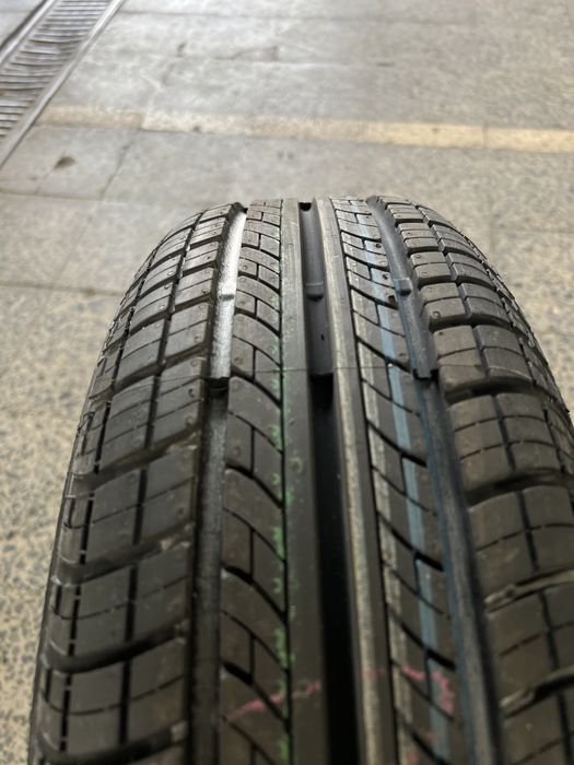 Pneus semi-novos 175/65R14