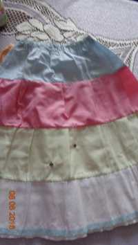 spódniczki bawełniane w falbany kolory tęczy 128 -134cm.