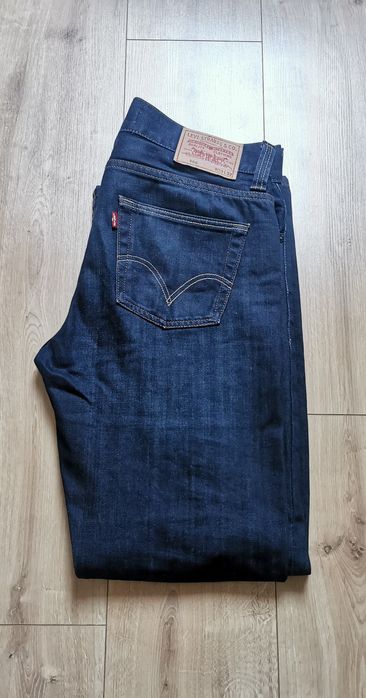 Spodnie granatowe levis 506 męskie