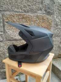 Capacete FOX V3 solid matte black