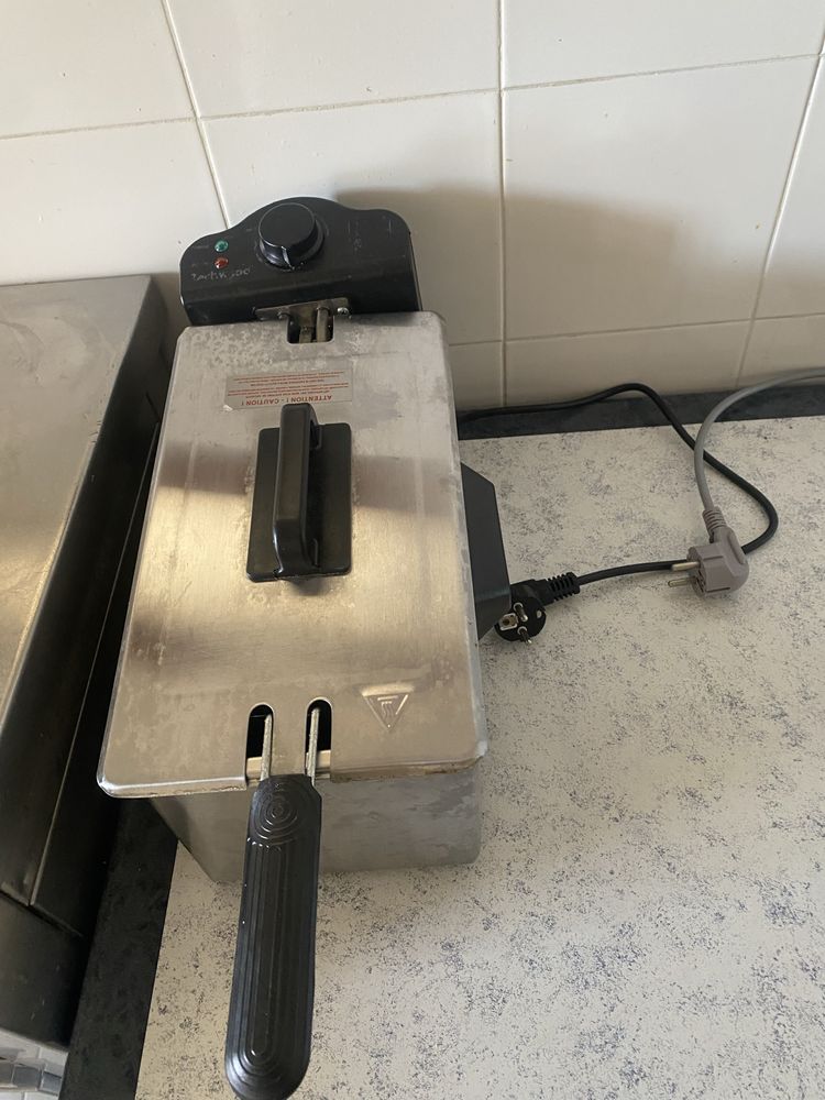 Equipamentos de pizza e sanduiches