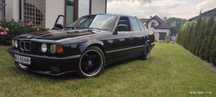 BMW e34 520i M50b20 czarna nowy lakier klimatyzacja M -technik