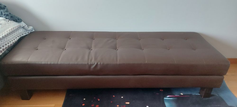 Banqueta em "pele"