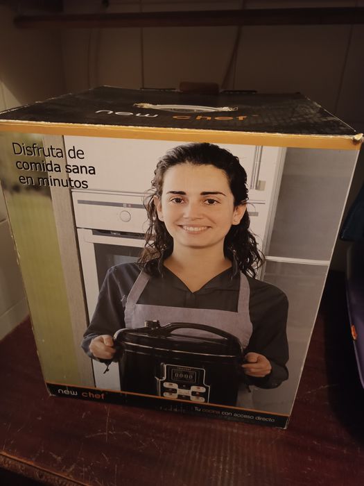 Panela Eléctrica nova