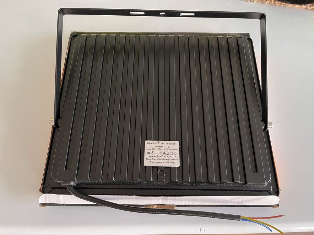 Reflektor Halogen LED IP66 Wodoodporny 230V 200W