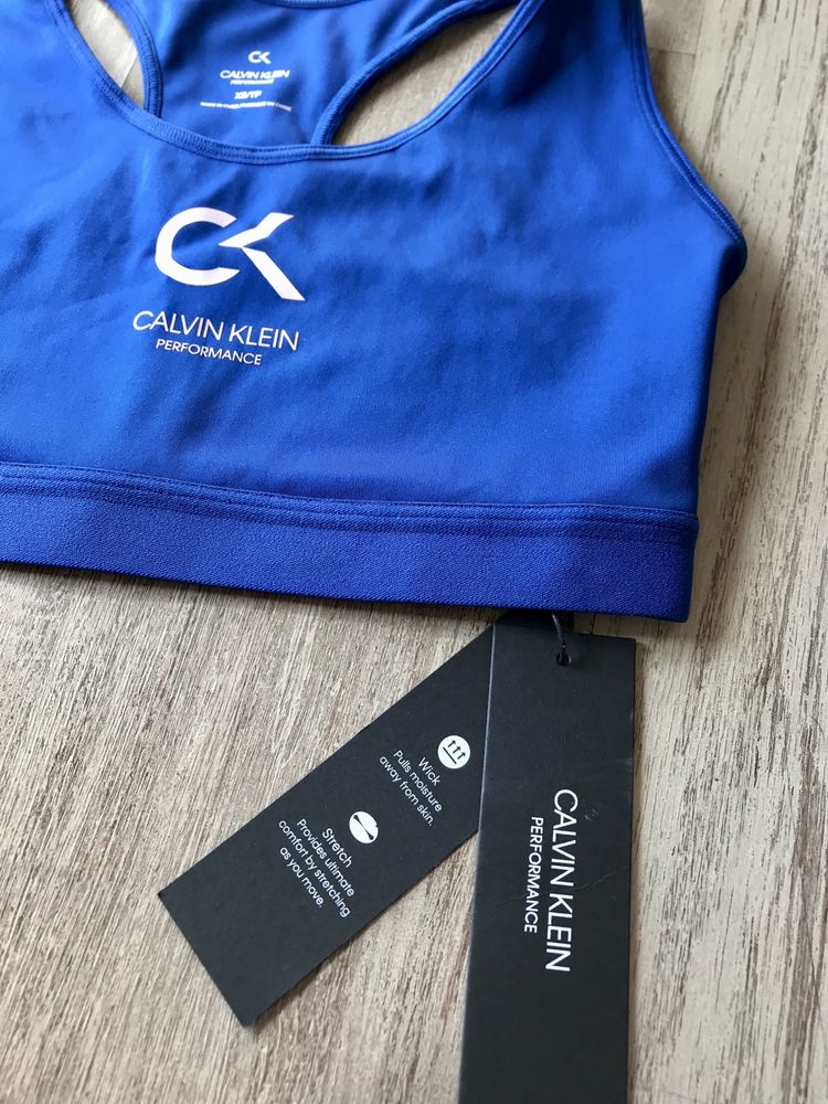 Top de desporto Calvin Klein XS (Novo)