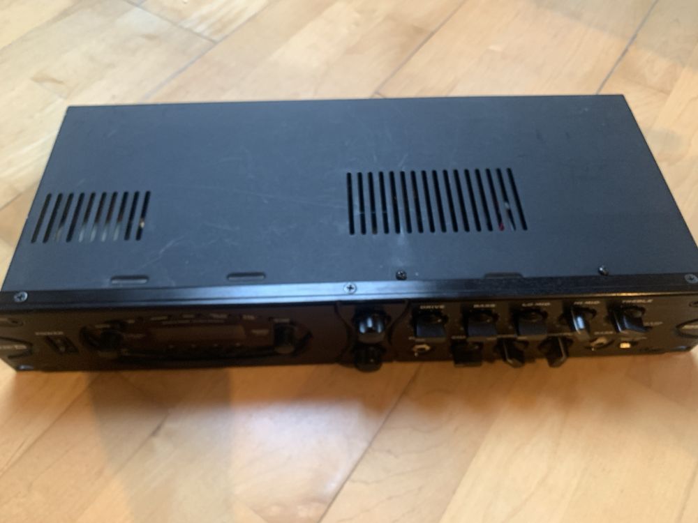 Line 6 Bass Pod XT Pro - preamp do gitary basowej