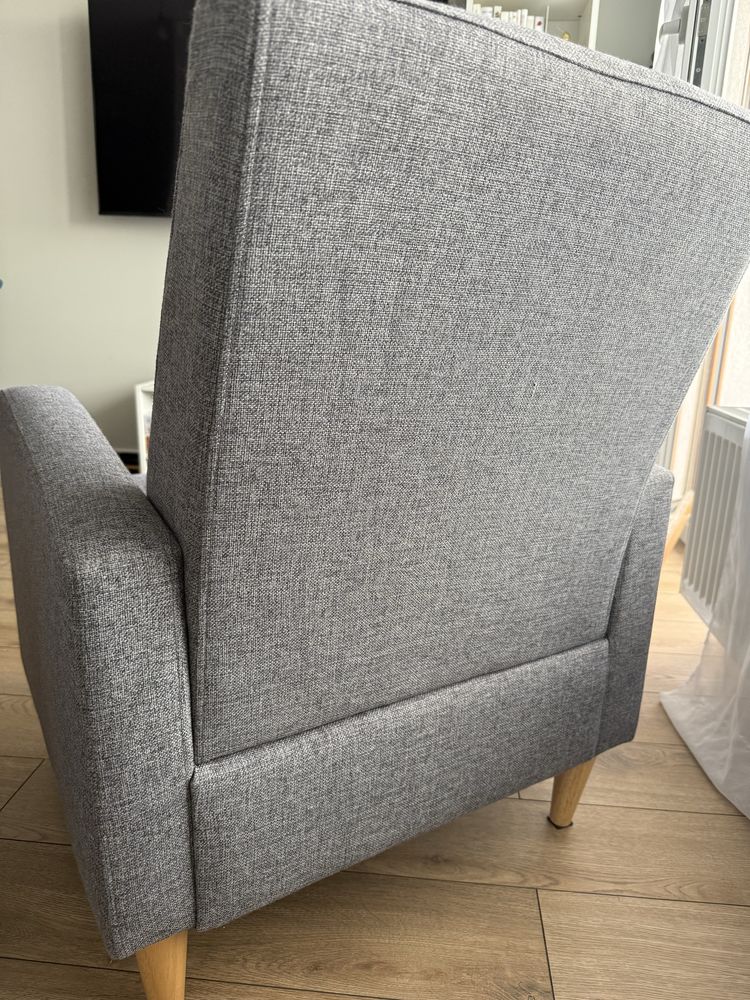 Dwa fotele 200zl/sztuka