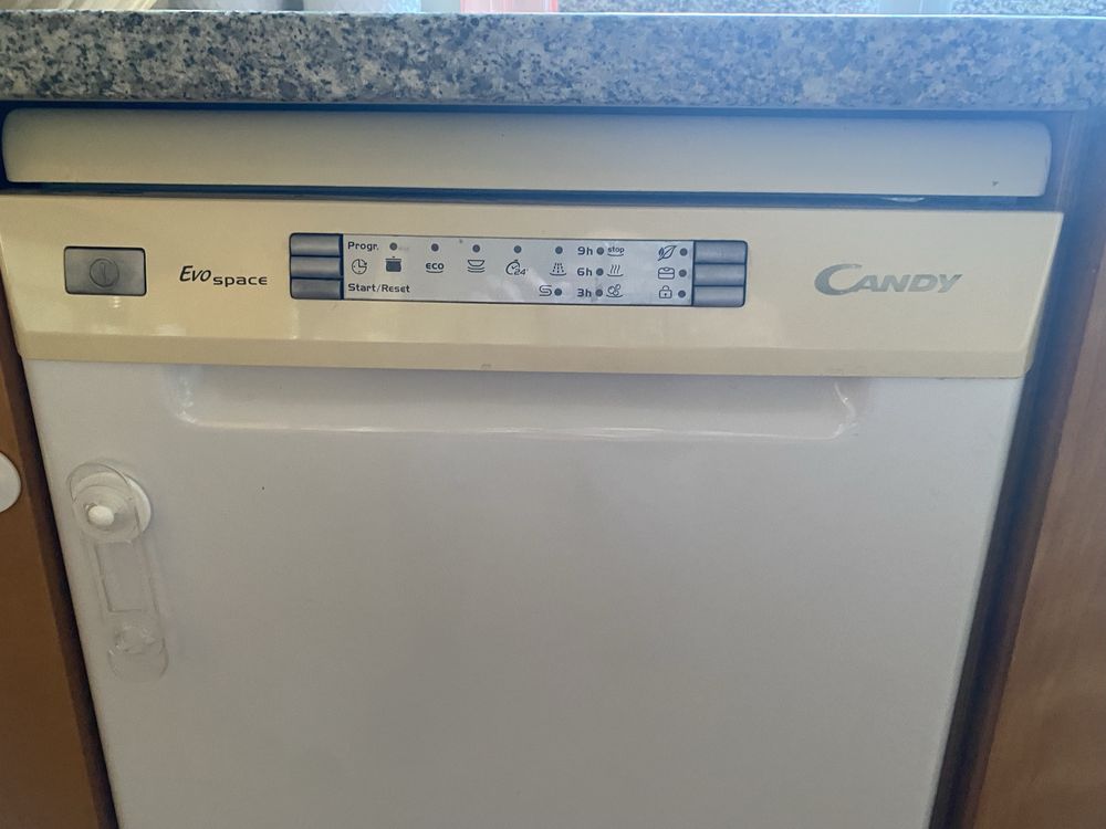 Máquina de lavar louça Candy