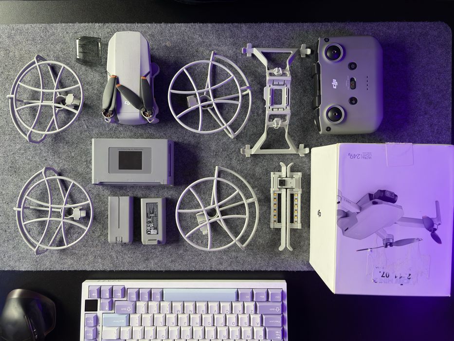 Dron DJI Mini 2 MEGA ZESTAW - 2x Bareria, osłony, płozy, lampki, etui