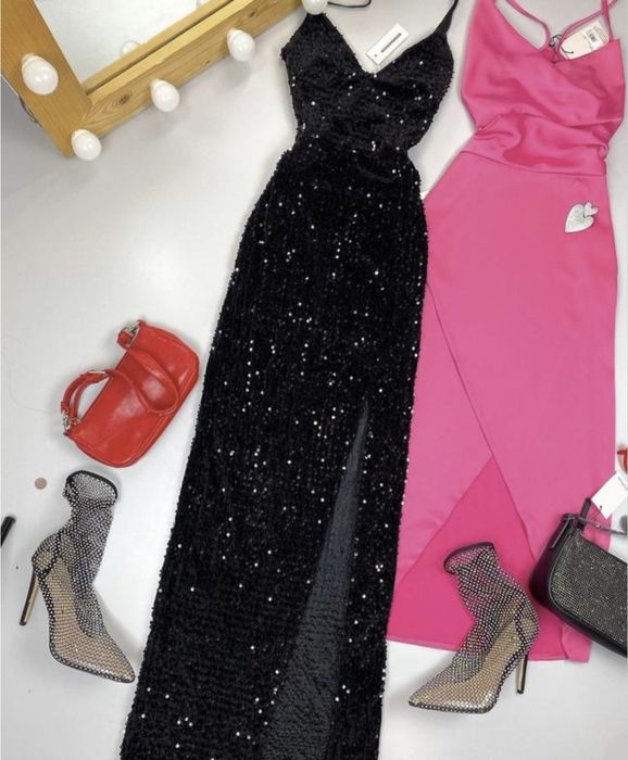 Вечірня чорна сукня