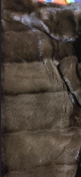 Шуба норкова грецька