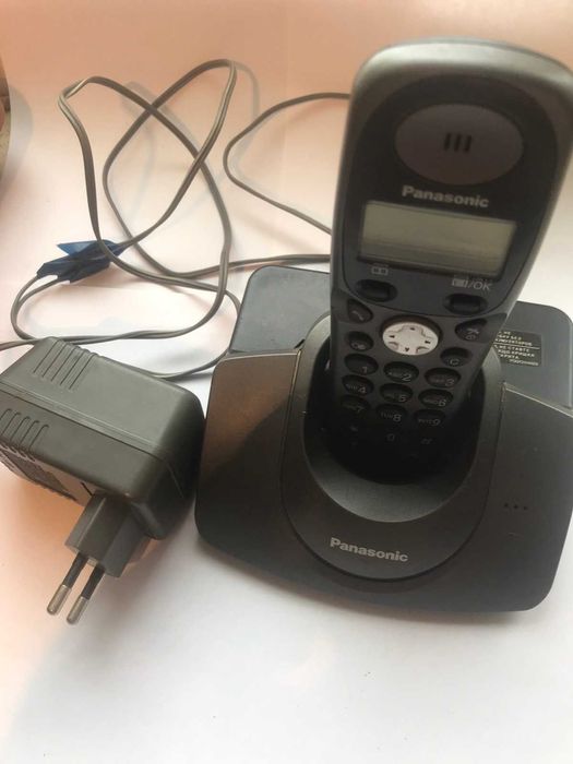 Радіотелефон Panasonic KX-TG1107UA  KX-TG1108UA