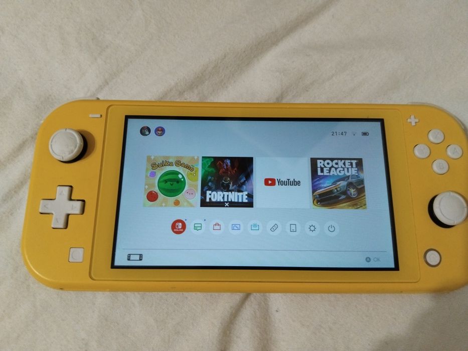 Nintendo Switch Lite