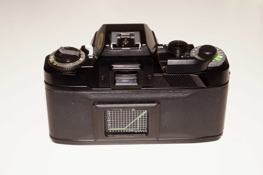 Ricoh KR30sp + 50mm f/2 (Me Super)