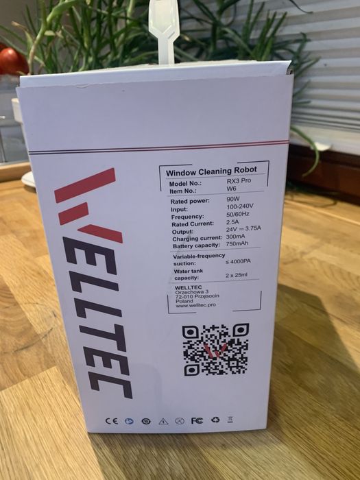 Sprzedam robot myjący okna