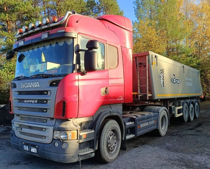 Scania R480  z naczepą Metal Fach Nova