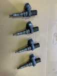 Wtrysk wyryskiwacz pompowtrysk vw volkswagen 2.0 sdi
