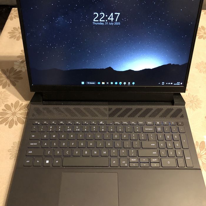laptop gemingowy dell G15 5530 + Gwarancja wszystko original