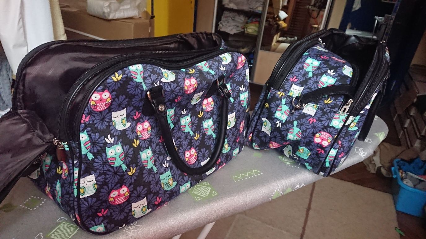Dwie torby podróżne dla dzieci