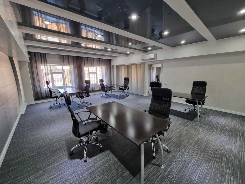 Ціну знижено! Продаж VIP офису в Бізнес-центрі. Поділ. 109 кв.м.