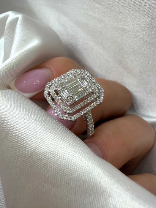 Pierścionek z diamentami naturalnymi 0.80 CT