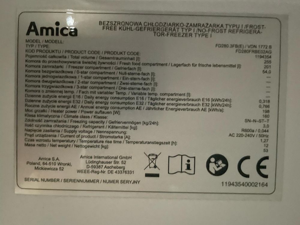 Lodówka Amica czarna