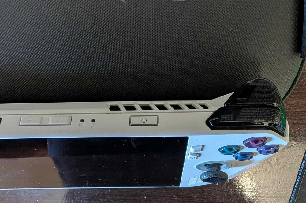 Asus ROG Ally Z1 Extreme