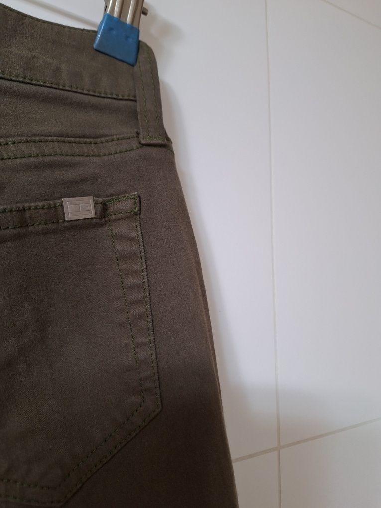 Świetne, markowe spodnie Tommy Hilfiger