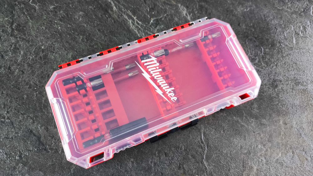 Pudełko na bity /akcesoria Milwaukee Medium Compact Case PACKOUT™