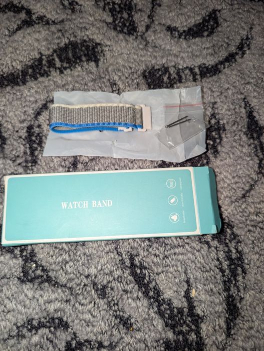 Універсальний нейлоновий ремінець для годинника 22 мм х 22 см