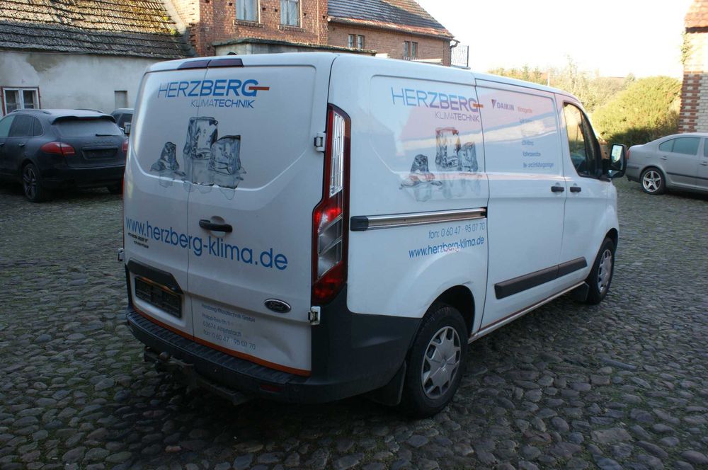 Ford Transit Custom 2.0 TDCi 131KM Klimatyzacja Kamera Tempomat Hak