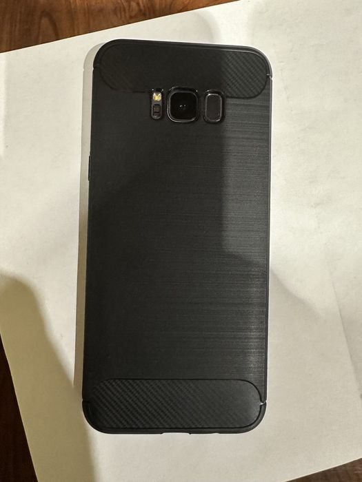 Продам Samsung S8 Plus состояние нового